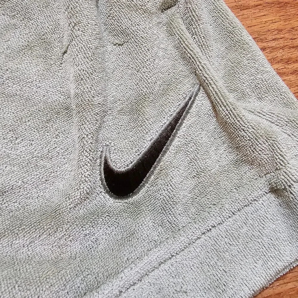 Nike Sportswear NSW Terry Shorts Green Cargo Khaki Women's Large L DV7822-386